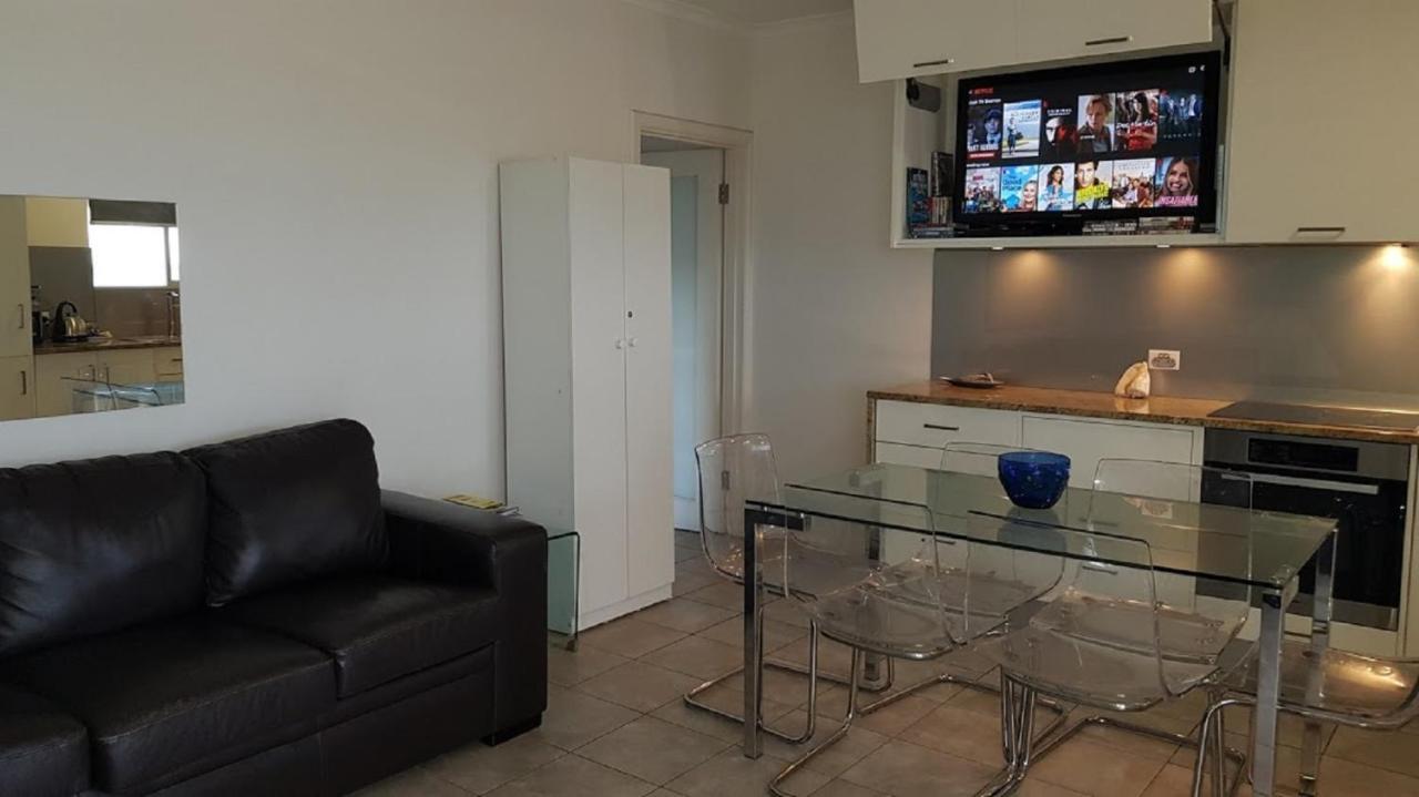 Acushla Accommodation Esplanade Living Self Check-In Self Check-Out West Beach Zewnętrze zdjęcie